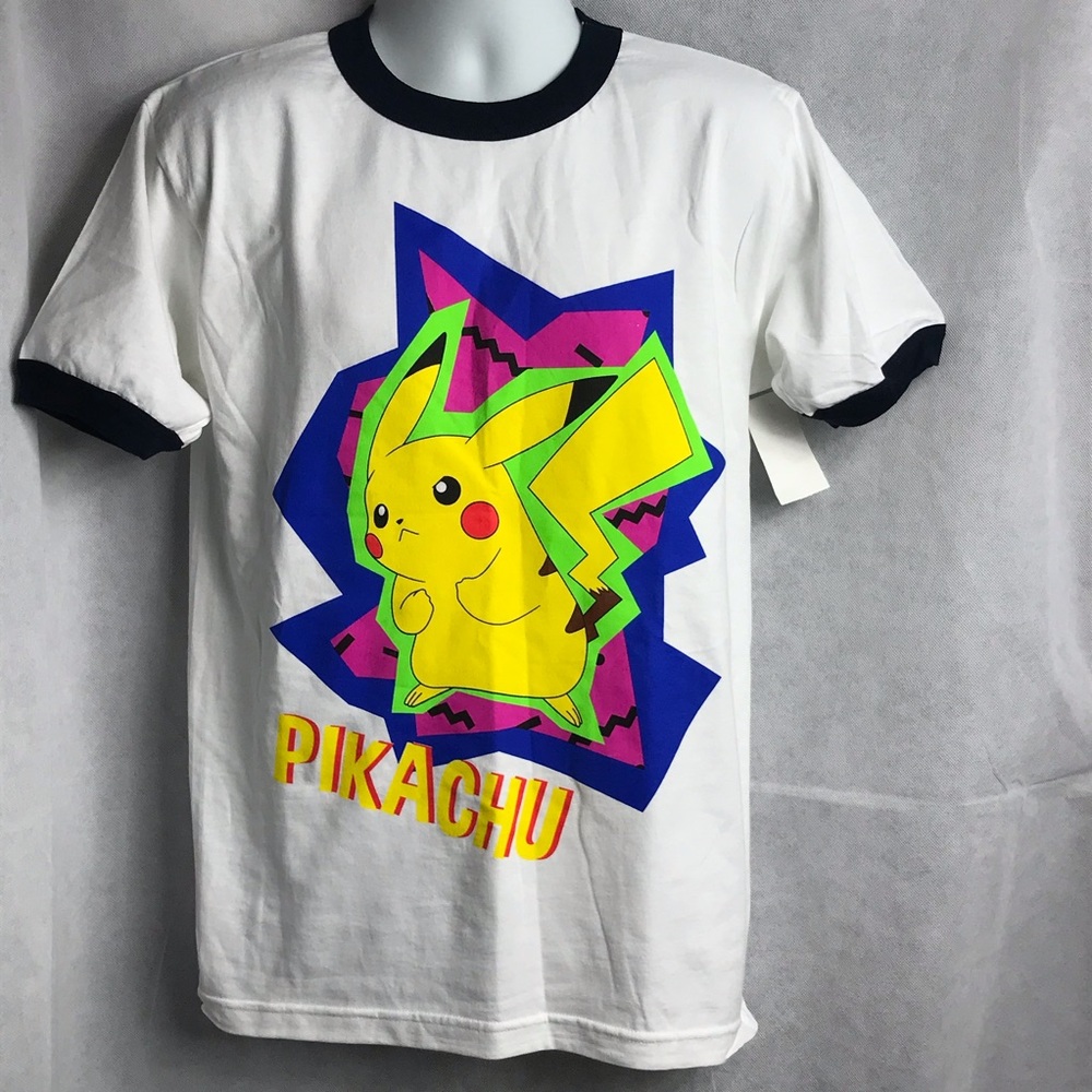 Pokemon Pikachu Crew Pull over T-shirt Mens M NWT